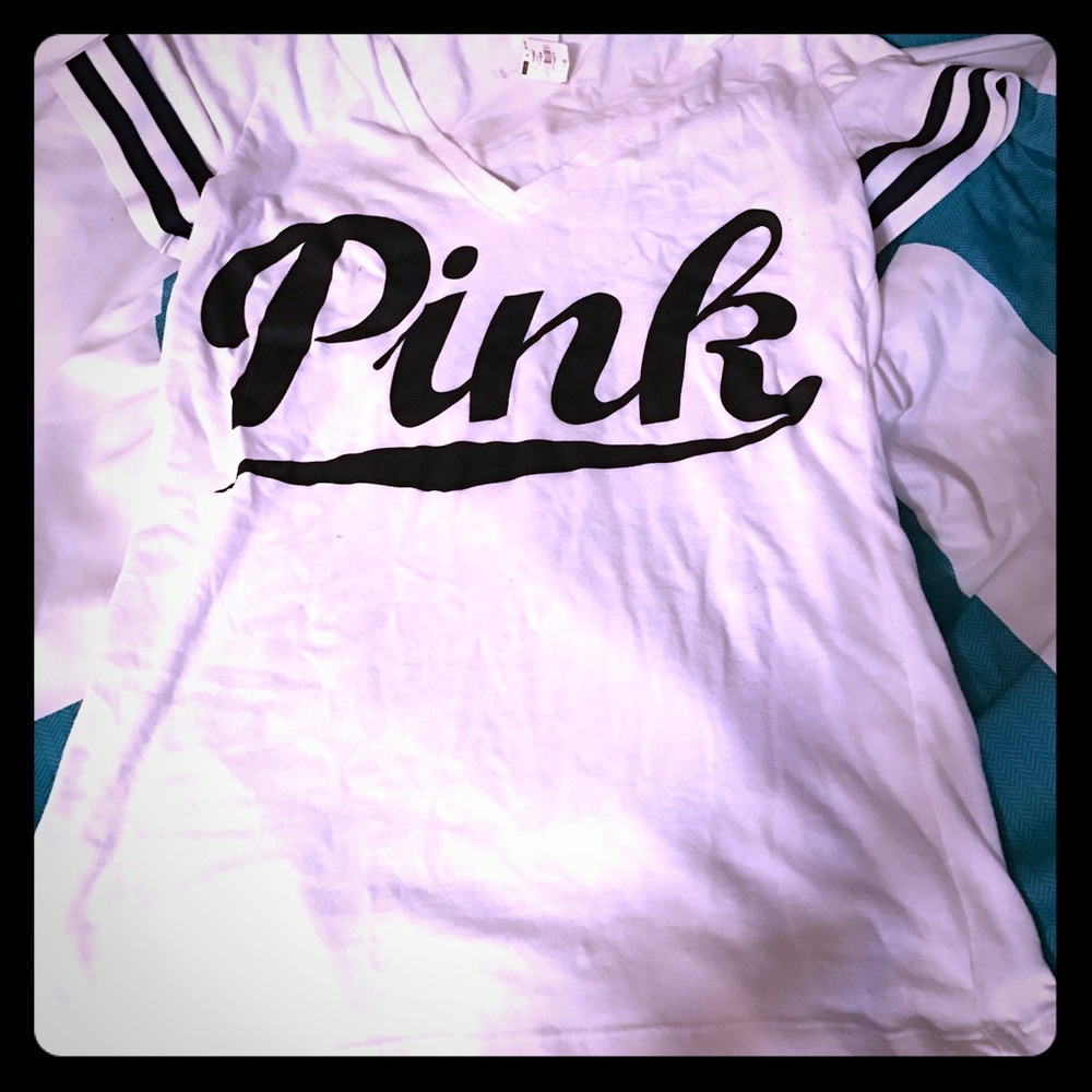 VS Pink T-Shirt