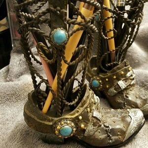 Makeup Brush Holders