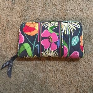 Vera Bradley Accordion Wallet - Jazzy Blooms