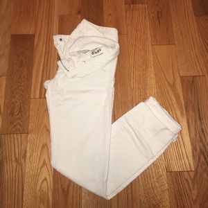 24 GAP White Always Skinny Jeans