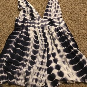 Tye dye romper 💙