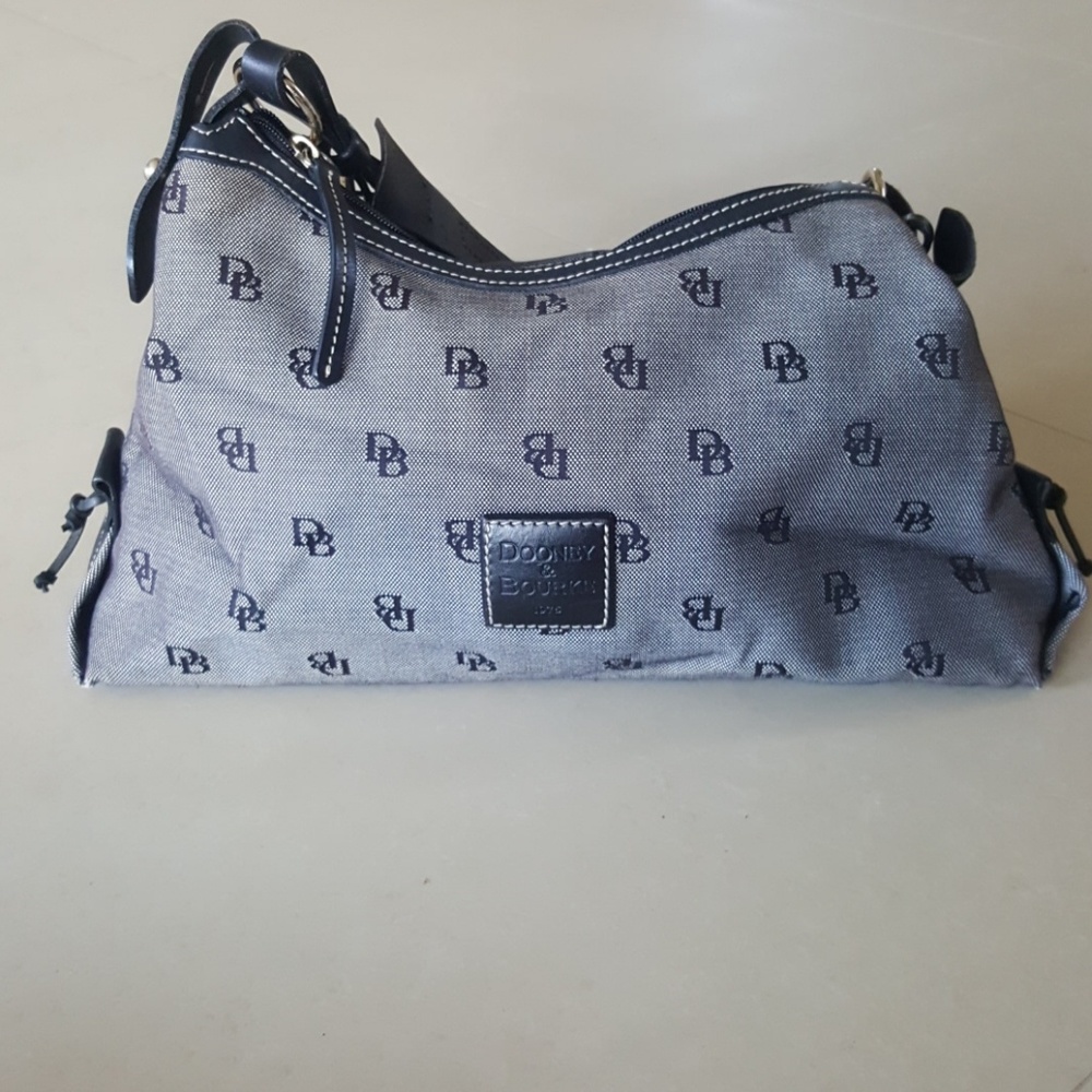 Dooney & Bourke Black Purse