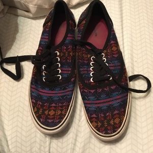 Mossimo Aztec Print