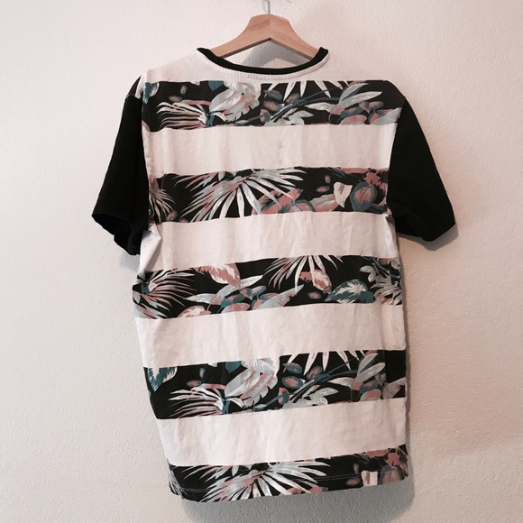 Striped floral shirt - Picture 2 of 2