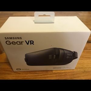 Samsung Gear VR (New unopened box)