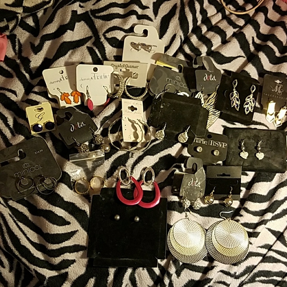 Lot of Earrings <21 pairs> Pierced Earrings