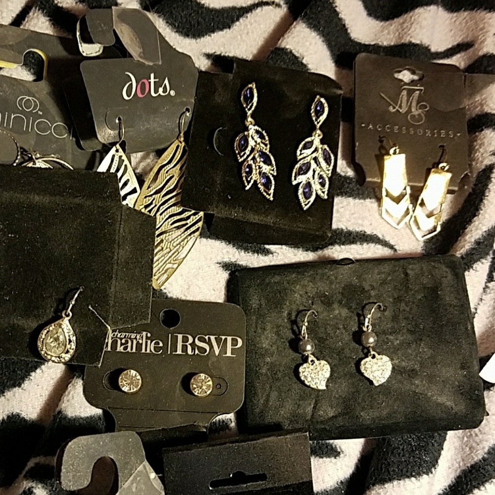 Lot of Earrings <21 pairs> Pierced Earrings - Picture 4 of 7