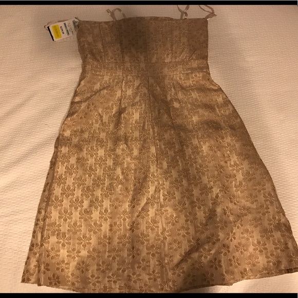 GOLD WAISTBAND COCKTAIL DRESS - Picture 3 of 7