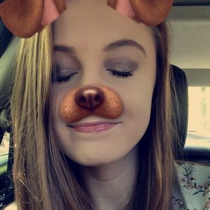 Meet your Posher, Kelsey