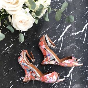 Rowen multi color wave heels