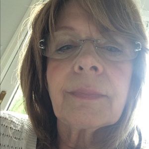 Meet your Posher, Joyce