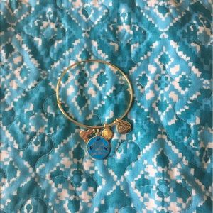 Alex and Ani Disney "whistle while you work"