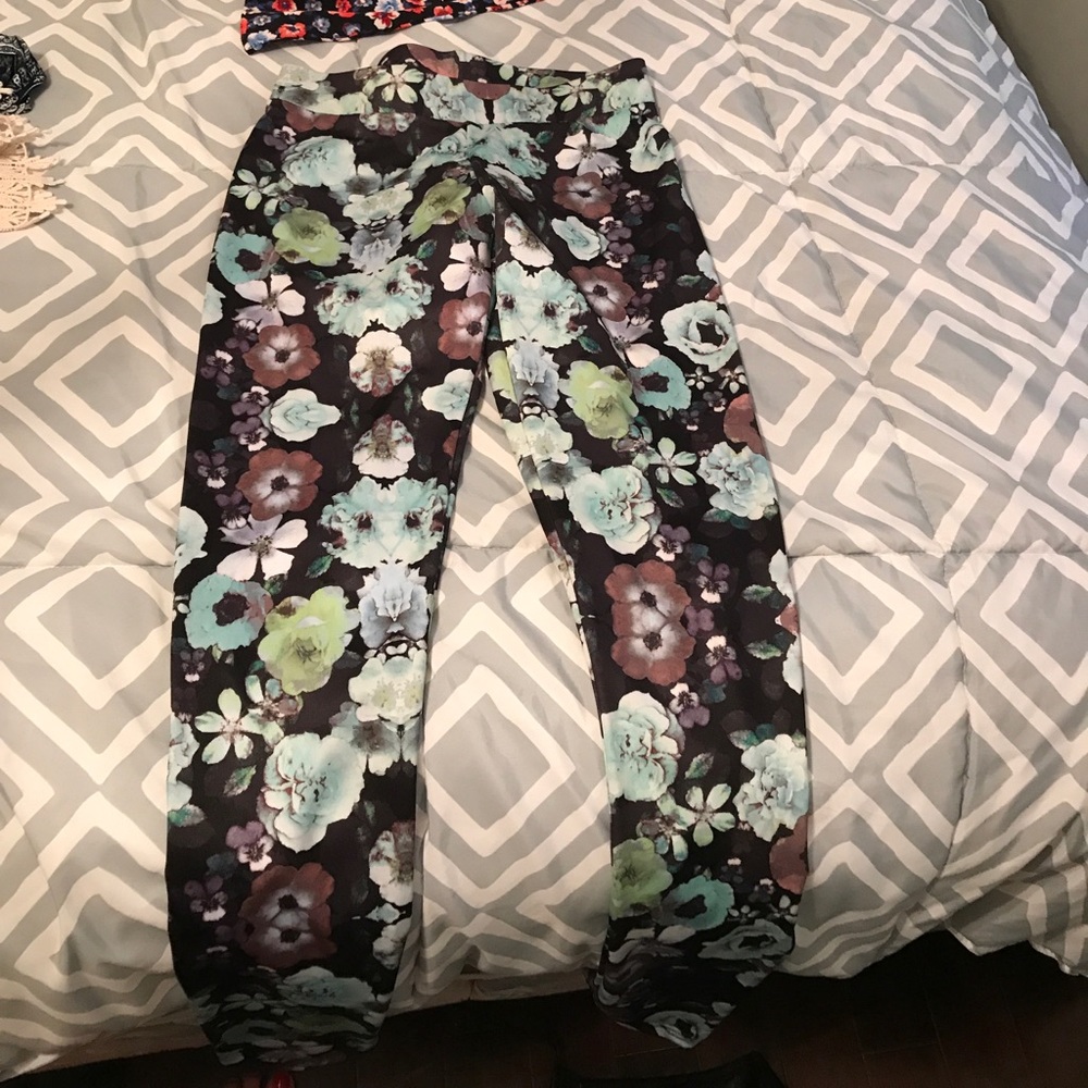H&M Floral leggings