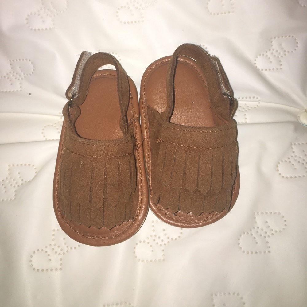 Brand new unisex sandals