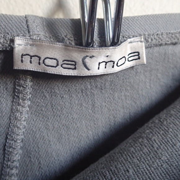 Moa Moa from Dillard's grey stretch pencil skirt - Picture 5 of 6
