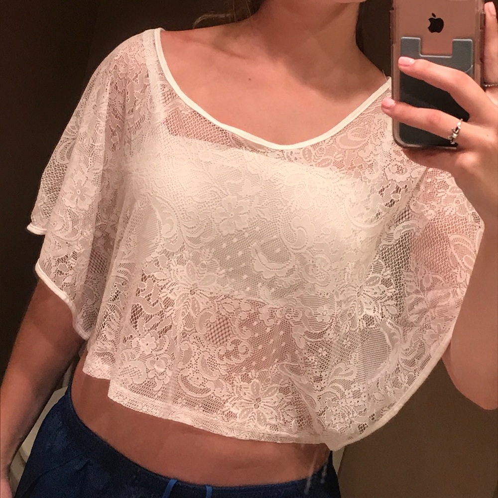 White laced cropped top