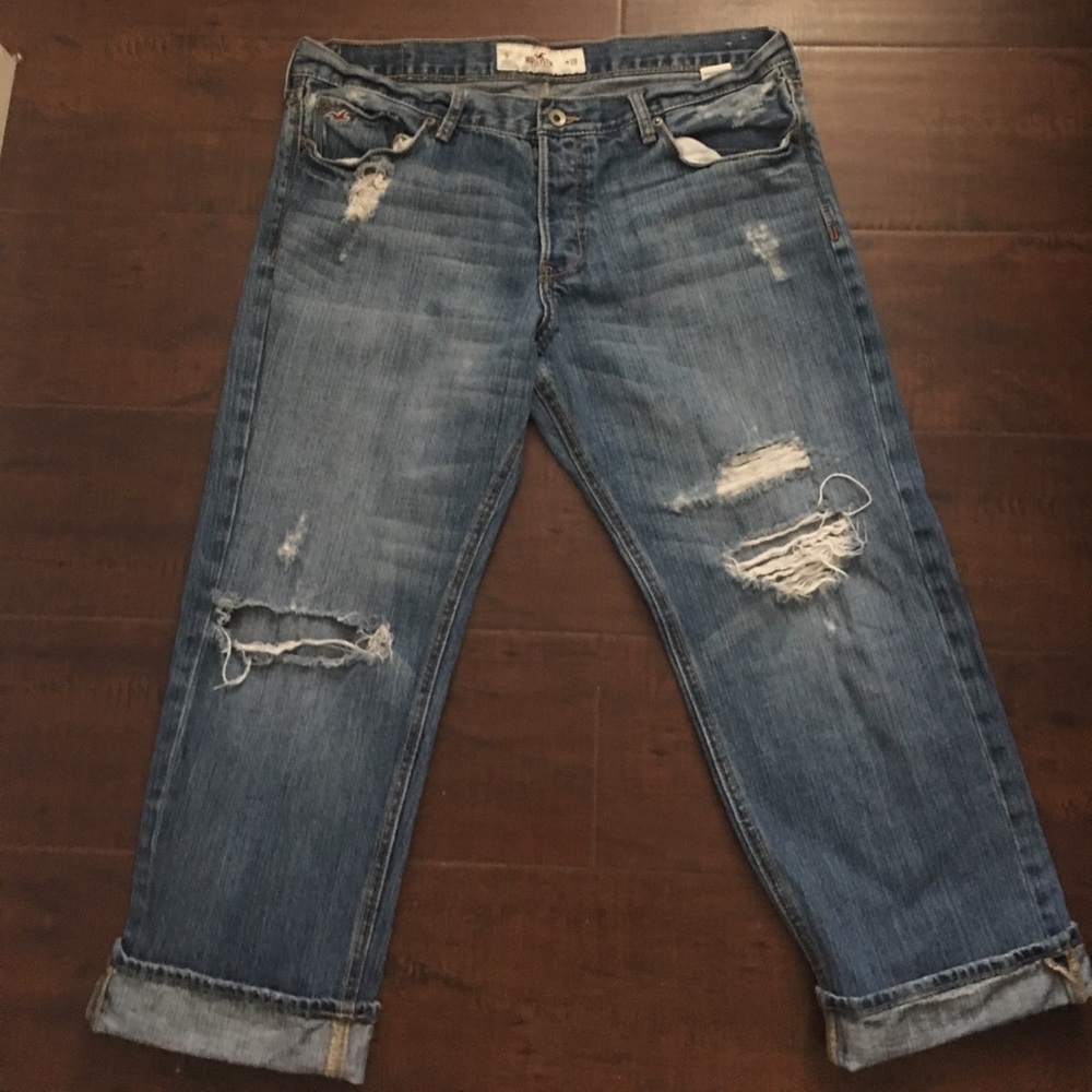 Hollister Jeans.