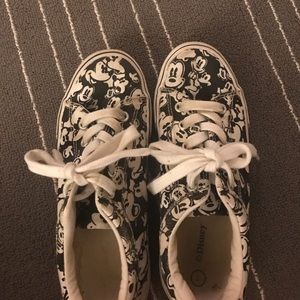 Mickey mouse canvas sneakers