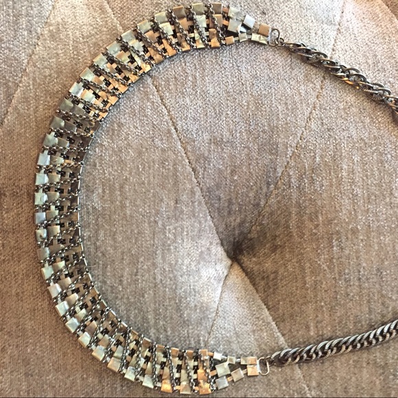 Crystal Collar Necklace - Picture 7 of 8