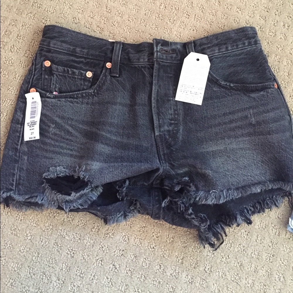 black levi jean shorts from aritzia