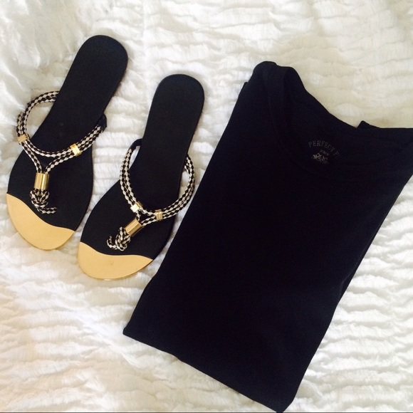 J. Crew Tops - JCrew Perfect Fit Black Tee!