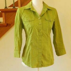 Fresh green with lots of dots