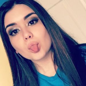 Meet your Posher, Jazmin