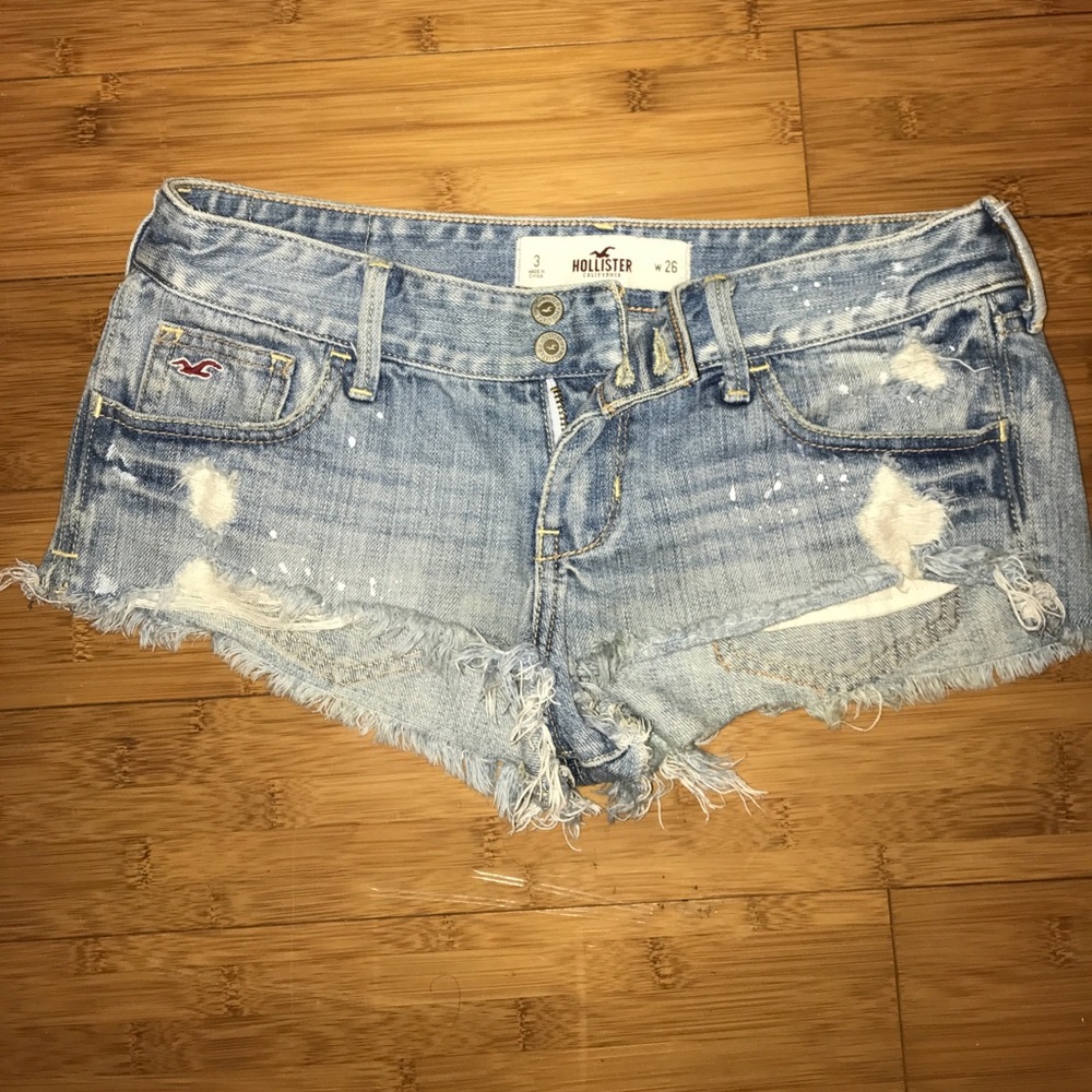 Hollister ripped jean shorts