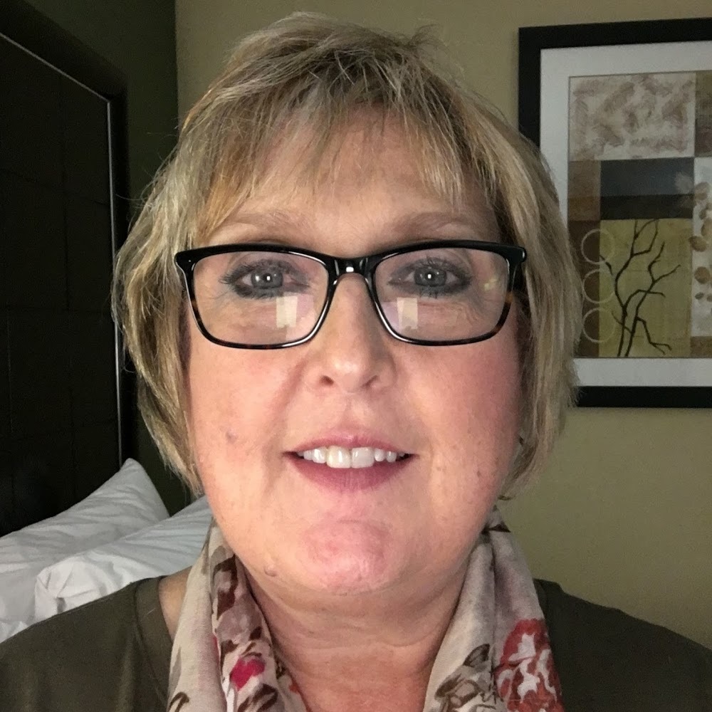 Meet your Posher, Marsha