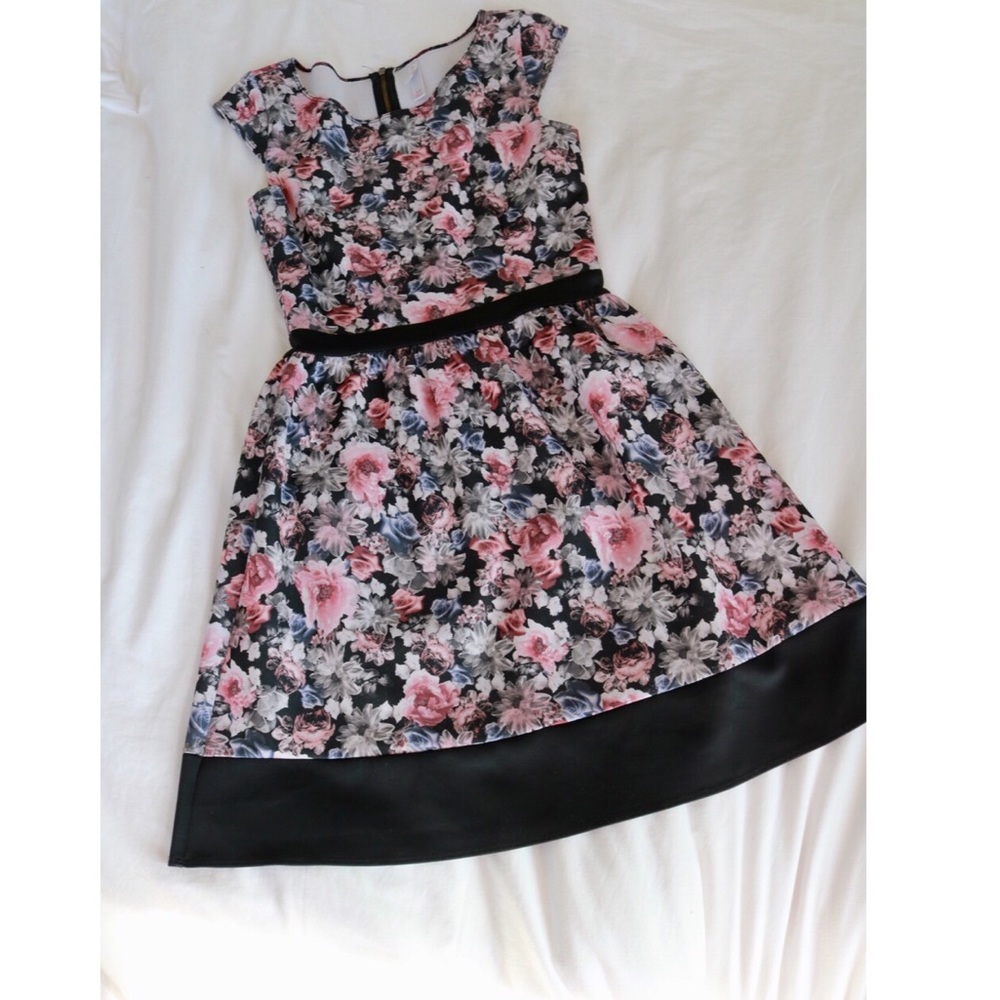 Target Xhilaration Floral Scuba dress