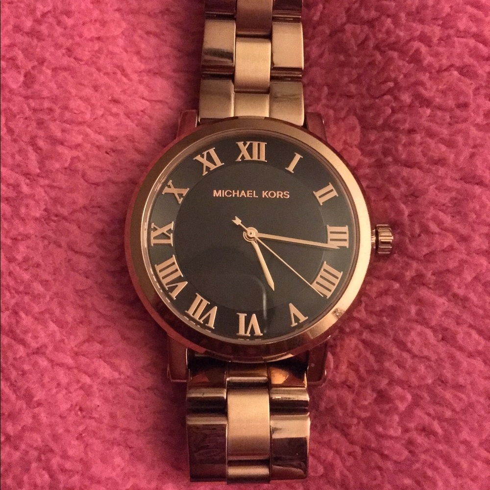 Authentic MK Rose Gold "Slim Runway" watch!