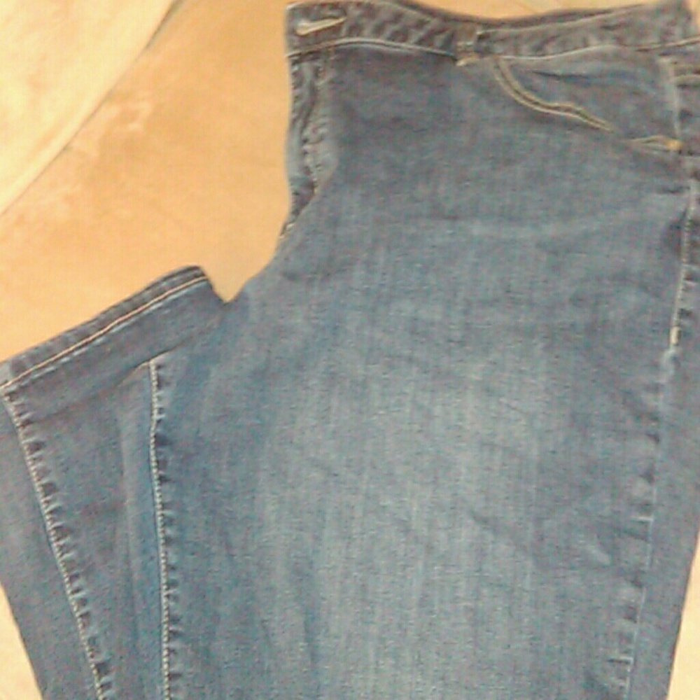 Lane Bryant 20 Straight Jeans for Plus Sized Women