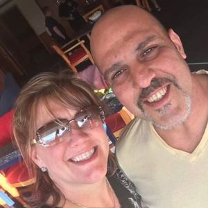 Meet your Posher, Derrae