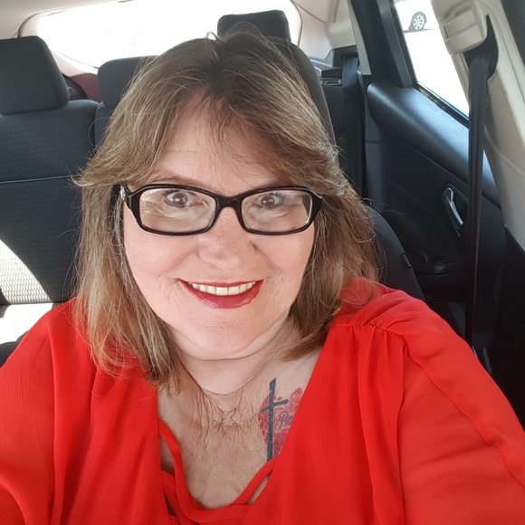 Meet your Posher, Marsha - Picture 1 of 1