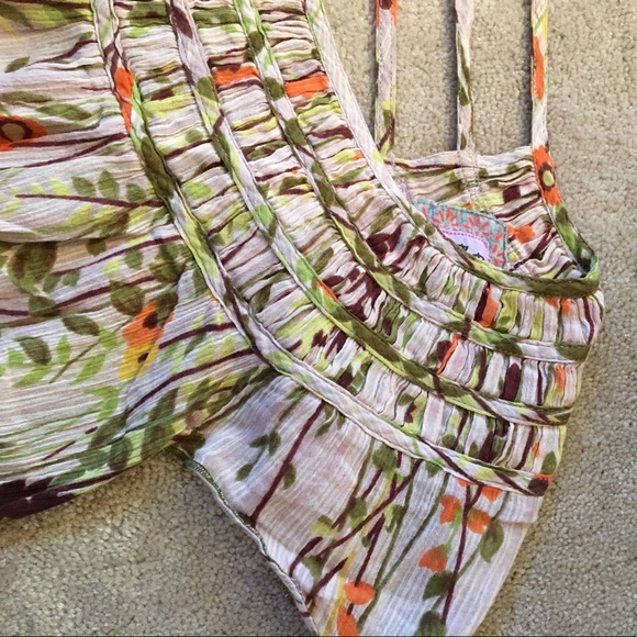 Free People boho floral top. - Picture 3 of 4