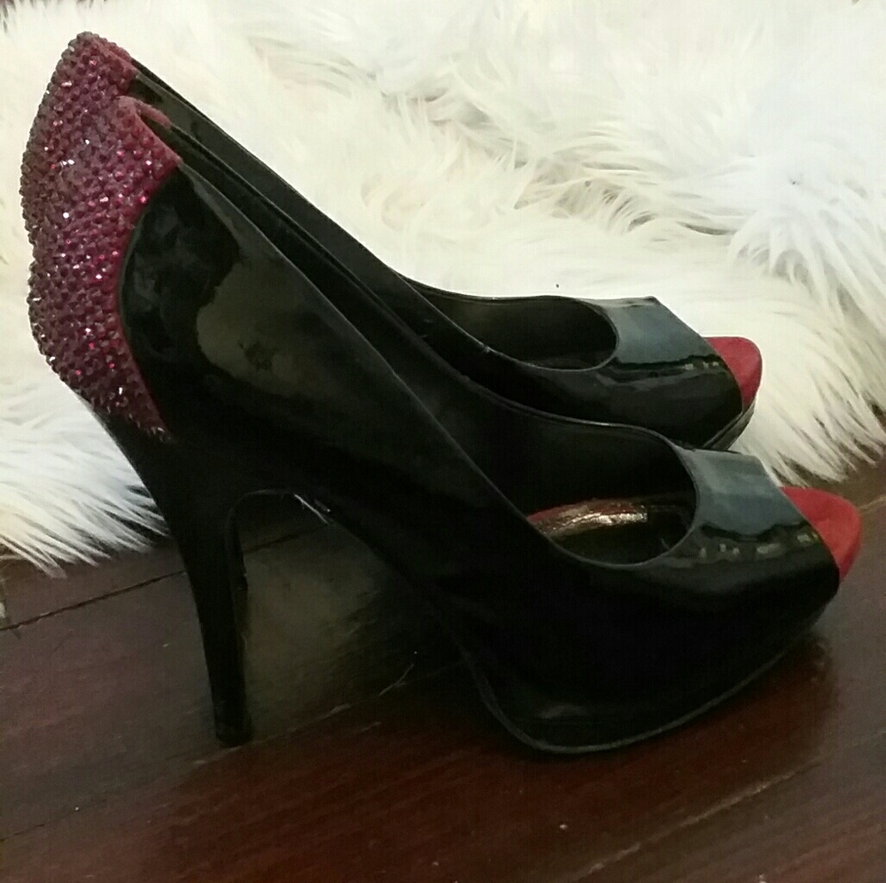 Swarovski Crystal Embellished shoes