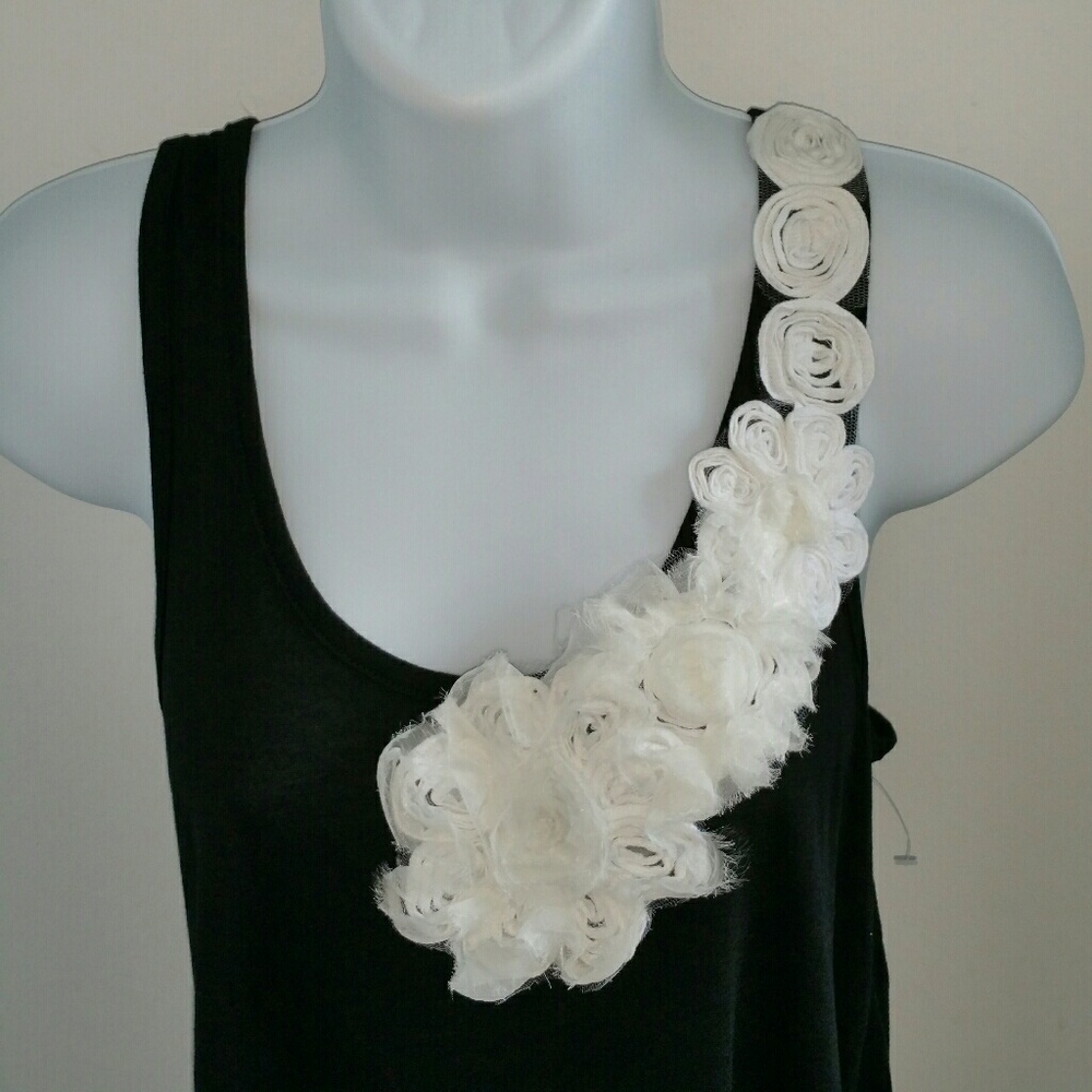 Woman's racer back swing top size S/M