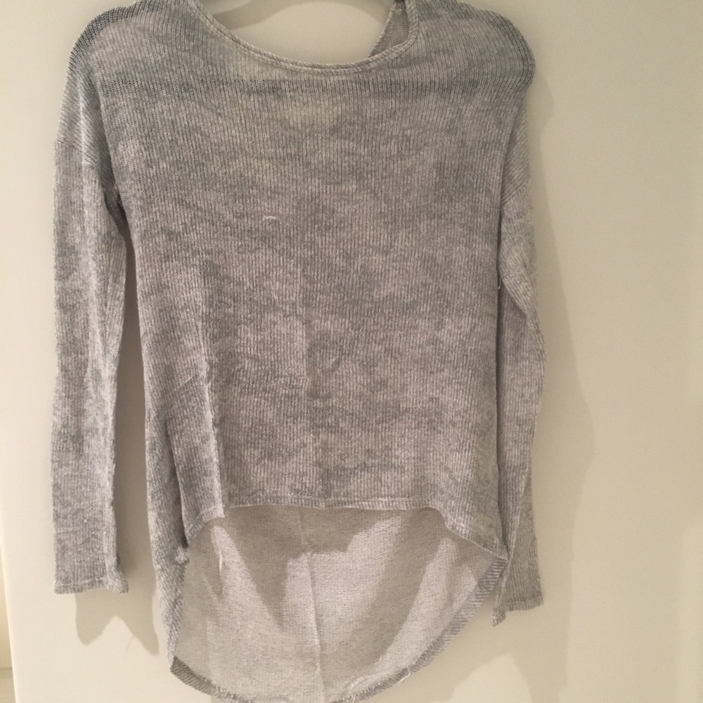 Grey long sleeve shirt