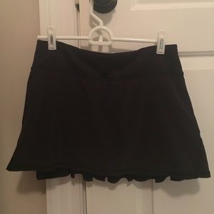 ruffled lululemon black skirt