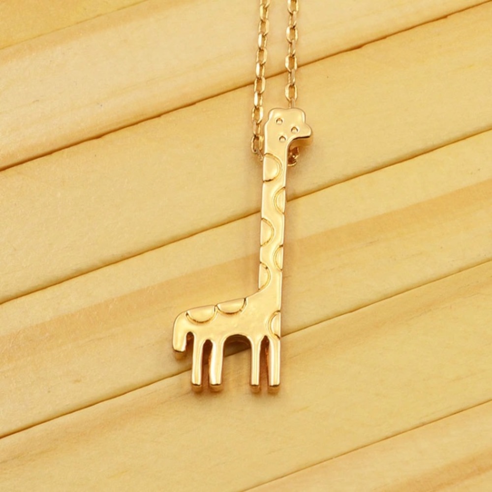 5 for $25 Giraffe Pendant Necklace - Picture 1 of 3