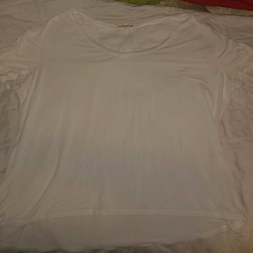 White short sleeved shirt