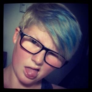 Meet your Posher, Tori