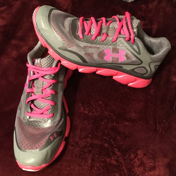 Under Armour - Picture 2 of 5