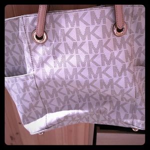 Michael kors bag