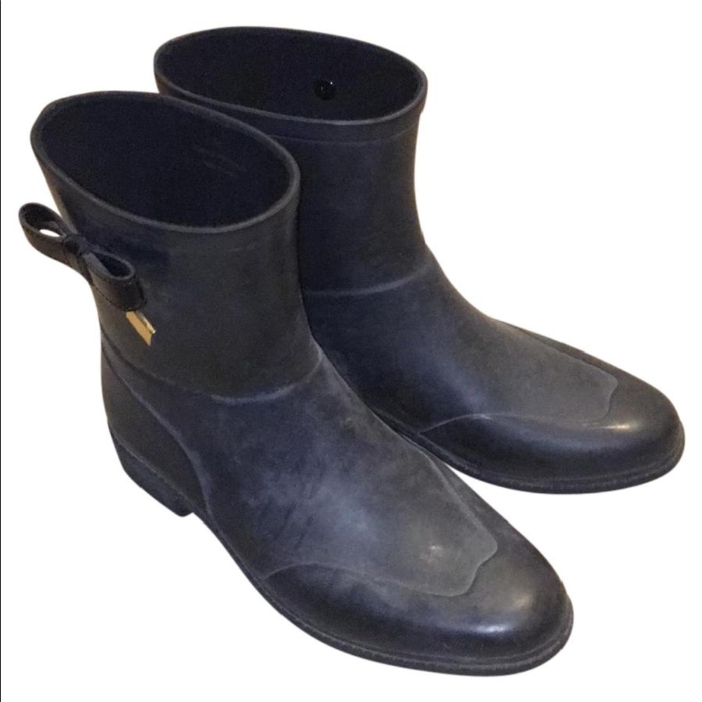 Authentic Burberry rain boots