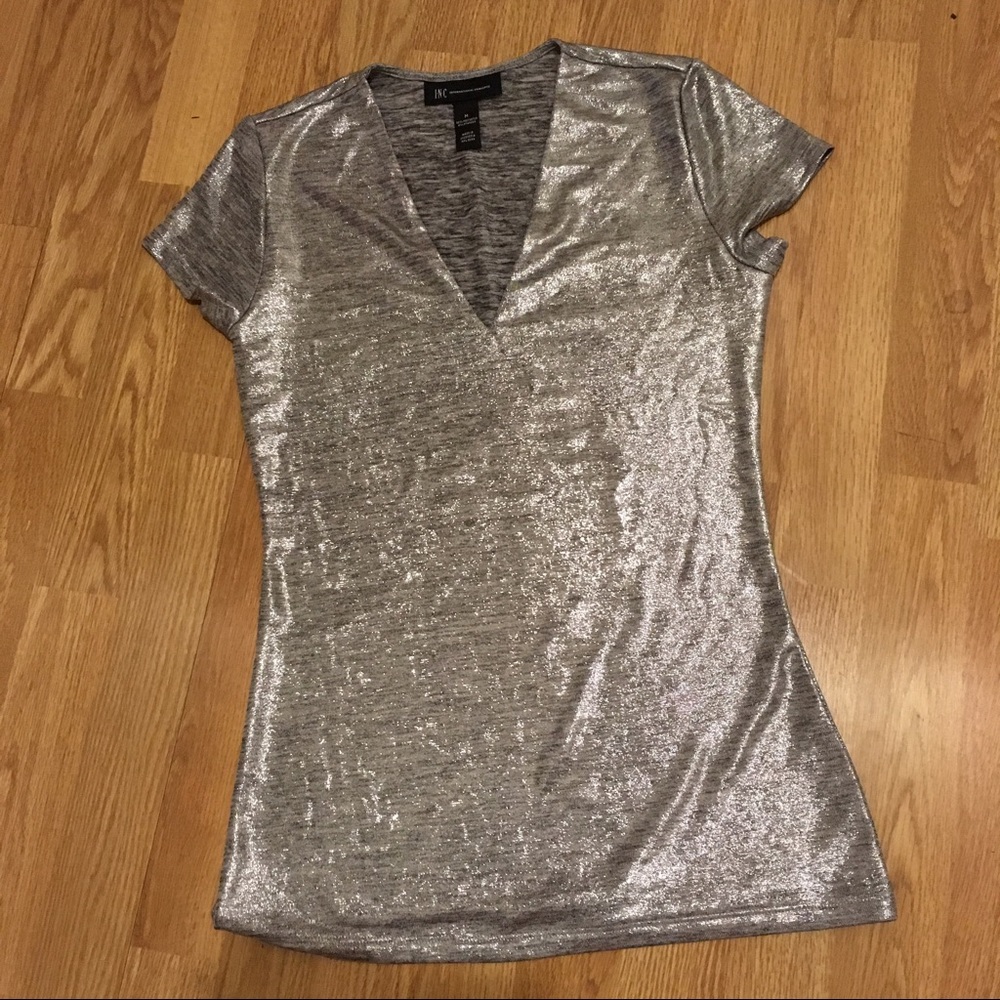 💥INC Gorgeous Silver Top💥