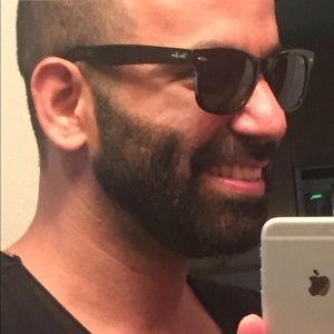 Rayban LIKE NEW Wayfarer Sunglasses