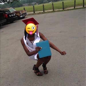 Meet your Posher, Ariel