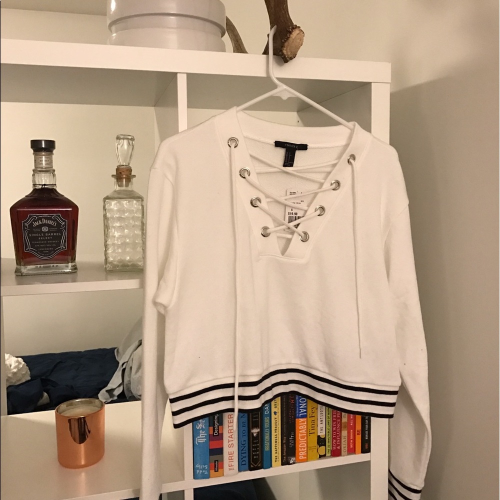 Grommet Lace Up Sweatshirt, cropped, long sleeve