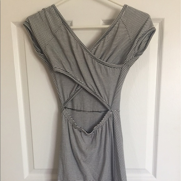 🍉Brandy Melville Striped Bethany Dress - Picture 2 of 3